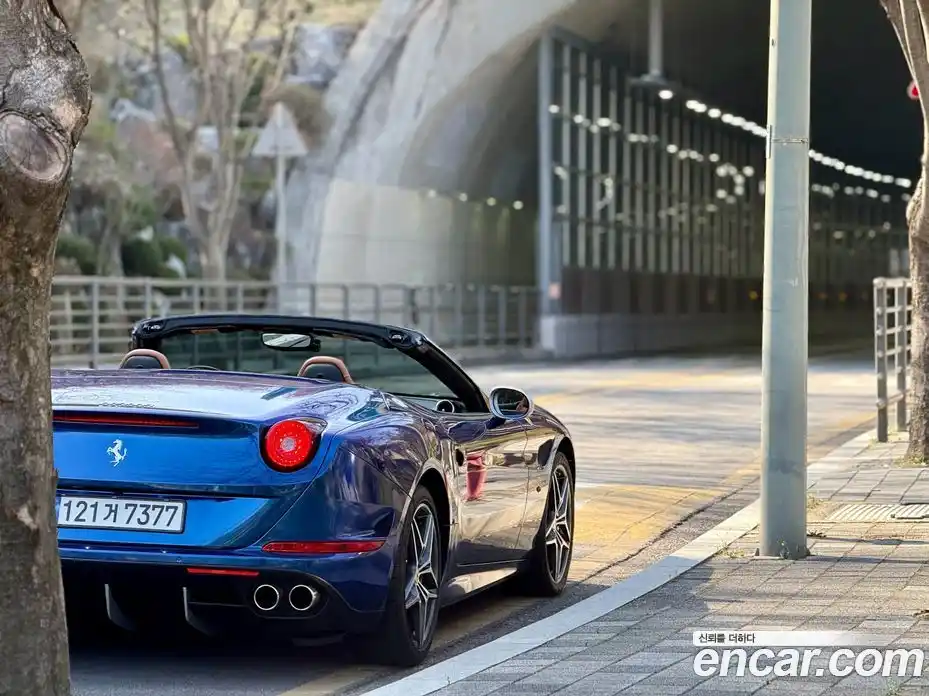 Ferrari California 2015 3.9 гидро в Москве № 1324452, фото 8