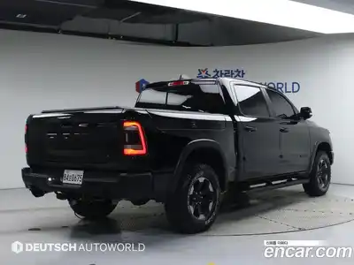 Dodge Ram Pick Up 2019 5.7 гидро в Москве № 1324559, миниатюра 2