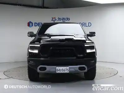 Dodge Ram Pick Up 2019 5.7 гидро в Москве № 1324559, миниатюра 3