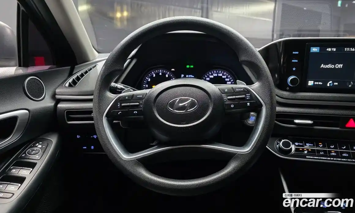 Hyundai Sonata 2019 2.0 гидро в Москве № 1341859, фото 13