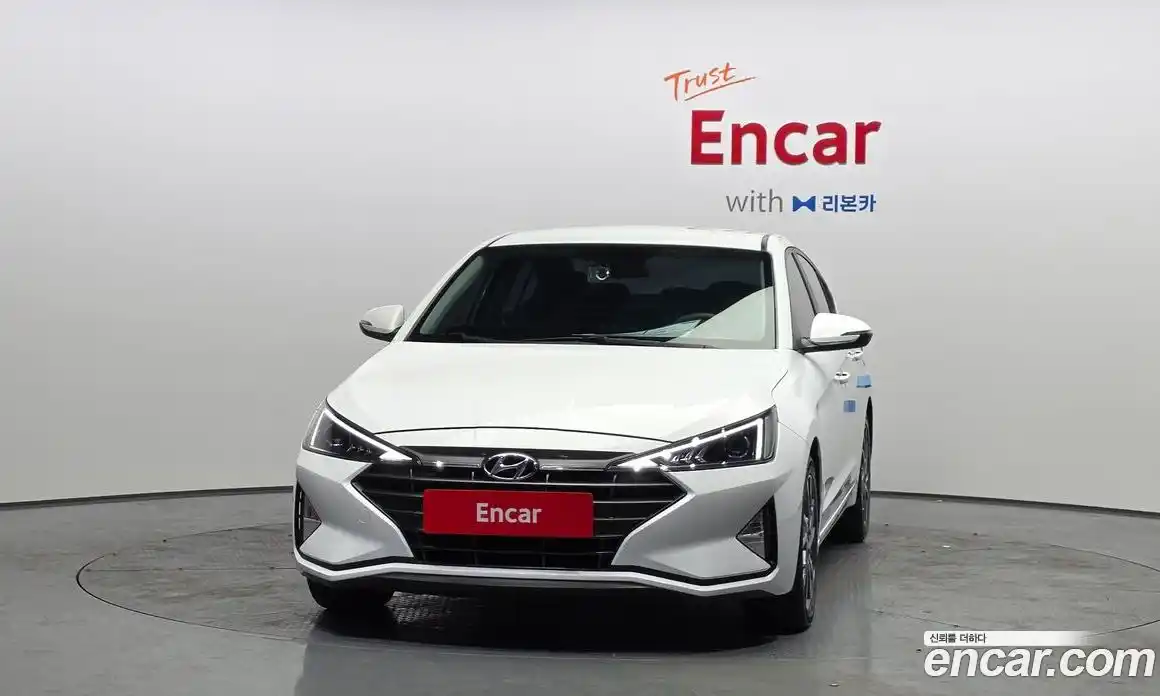 Hyundai Avante 2019 1.6 гидро в Москве № 1341876, фото 3