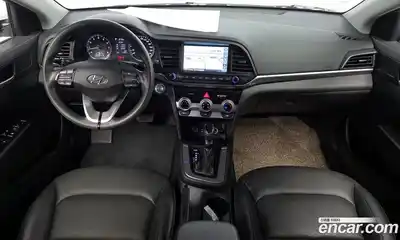 Hyundai Avante 2019 1.6 гидро в Москве № 1341876, миниатюра 7