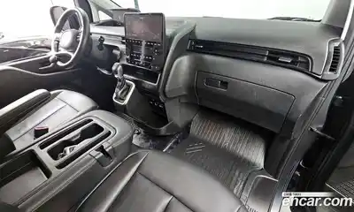Hyundai Staria 2023 3.5 Автомат в Москве № 1342306, миниатюра 7