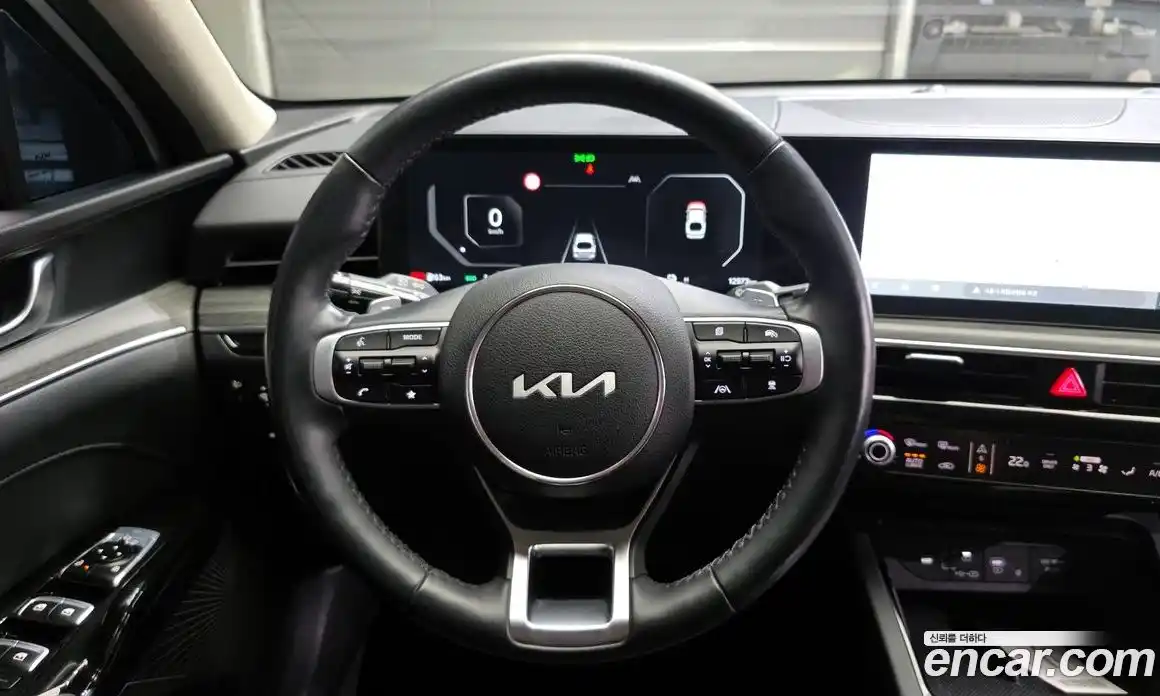 Kia K5 2024 2.0 гидро в Москве № 1342536, фото 12