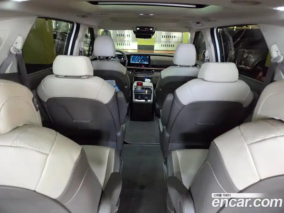 Kia Canival 2025 1.6 Автомат в Москве № 1342580, фото 8