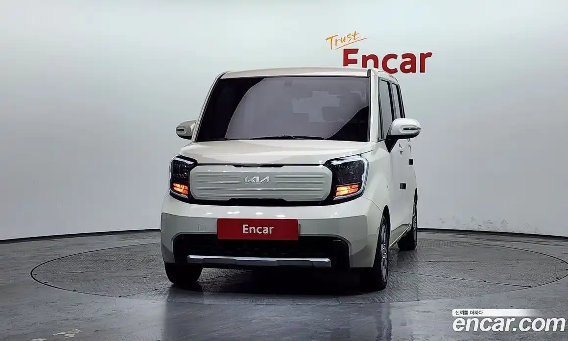 Kia Ray 2023 1.0 Автомат в Москве № 1342585, фото 3