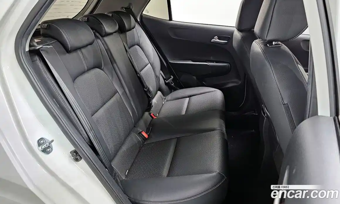 Kia Morning 2022 1.0 Автомат в Москве № 1342781, фото 11