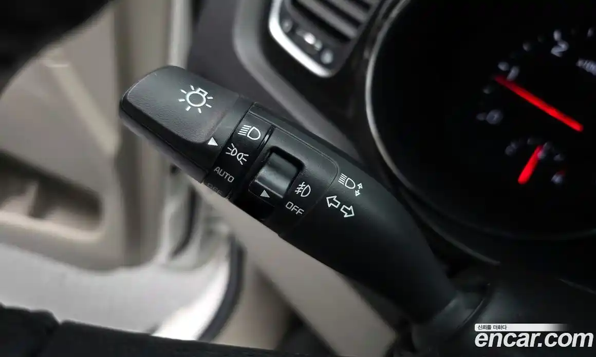 Kia Canival 2018 2.2 Автомат в Москве № 1342871, фото 16