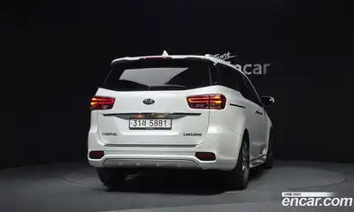 Kia Canival 2018 2.2 Автомат в Москве № 1342871, миниатюра 4