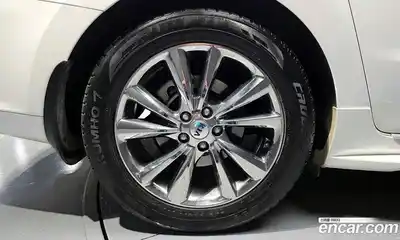 Kia Canival 2018 2.2 Автомат в Москве № 1342871, миниатюра 5