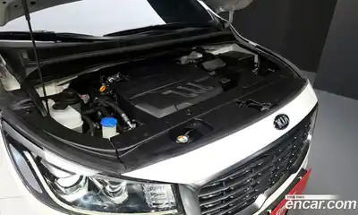 Kia Canival 2018 2.2 Автомат в Москве № 1342871, миниатюра 6