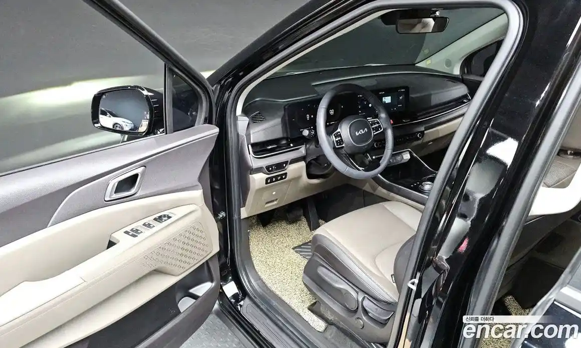 Kia Canival 2024 1.6 Автомат в Москве № 1342921, фото 11