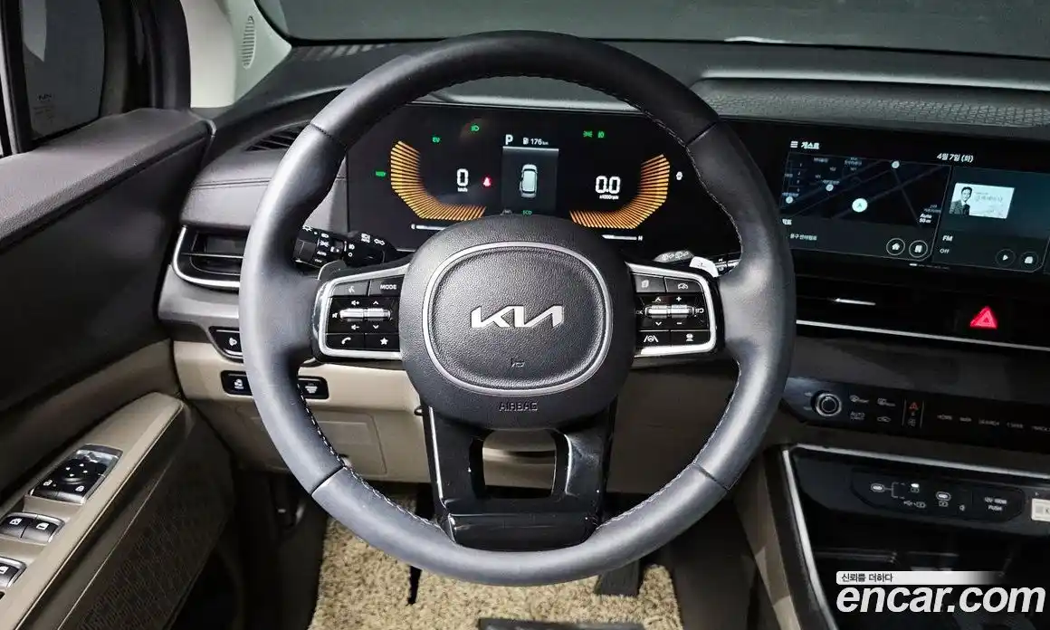 Kia Canival 2024 1.6 Автомат в Москве № 1342921, фото 13