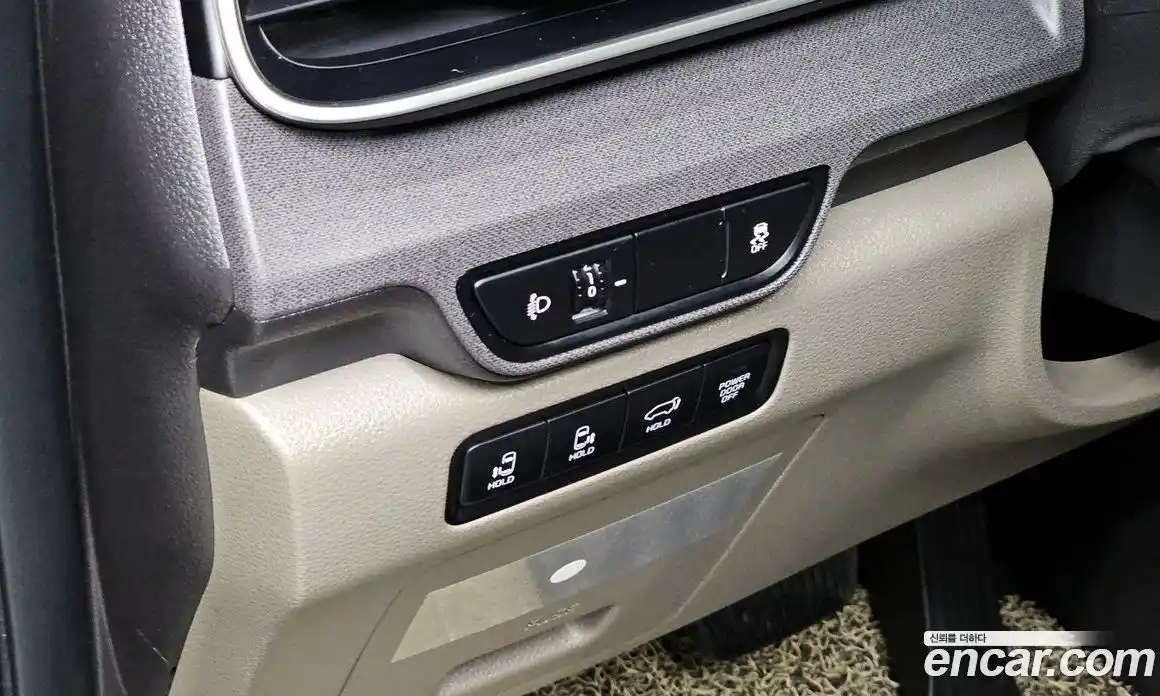 Kia Canival 2024 1.6 Автомат в Москве № 1342921, фото 14