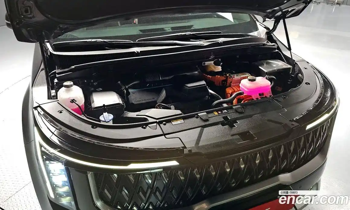 Kia Canival 2024 1.6 Автомат в Москве № 1342921, фото 6