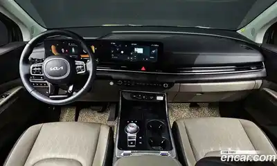 Kia Canival 2024 1.6 Автомат в Москве № 1342921, миниатюра 7