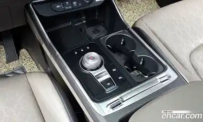 Kia Canival 2024 1.6 Автомат в Москве № 1342921, миниатюра 9