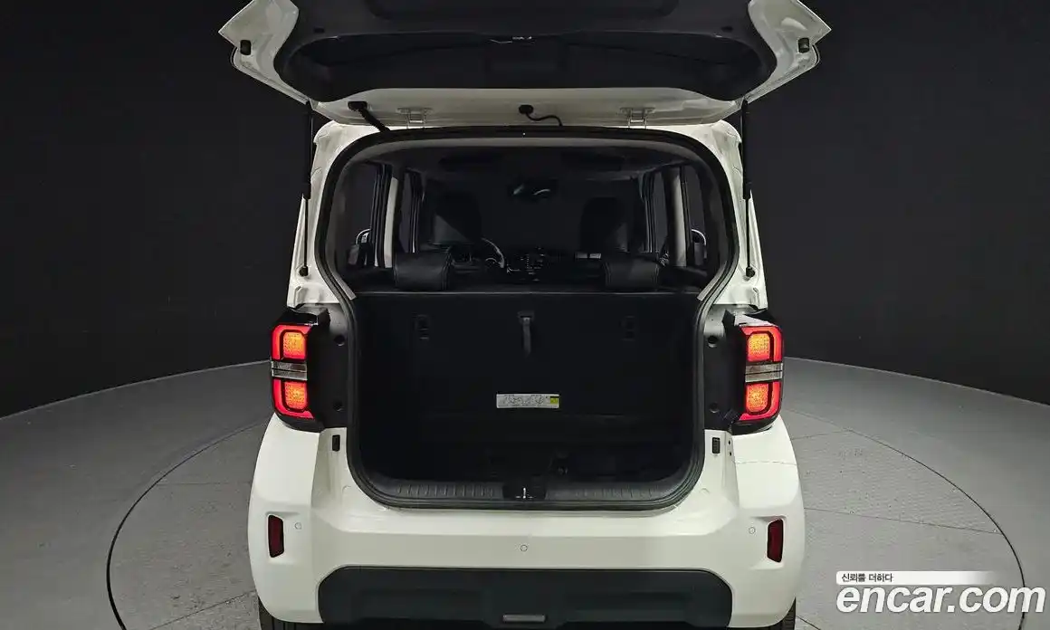 Kia Ray 2023 0.1 Автомат в Москве № 1342978, фото 20