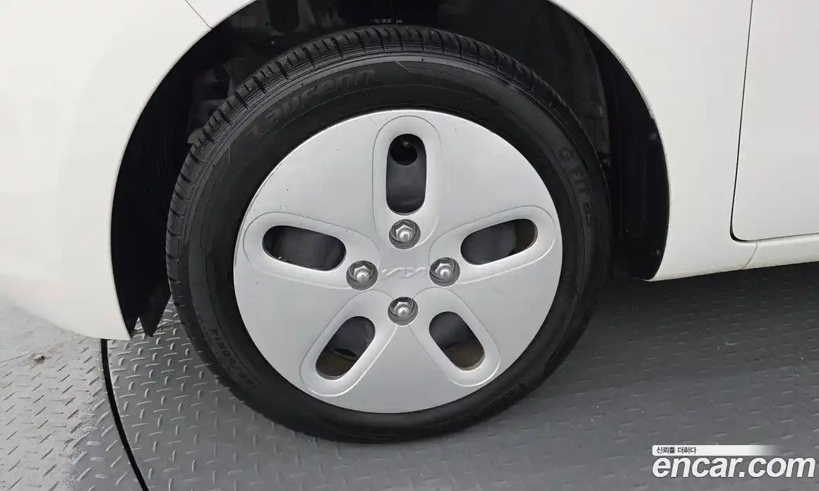 Kia Ray 2022 1.0 Автомат в Москве № 1342982, фото 5