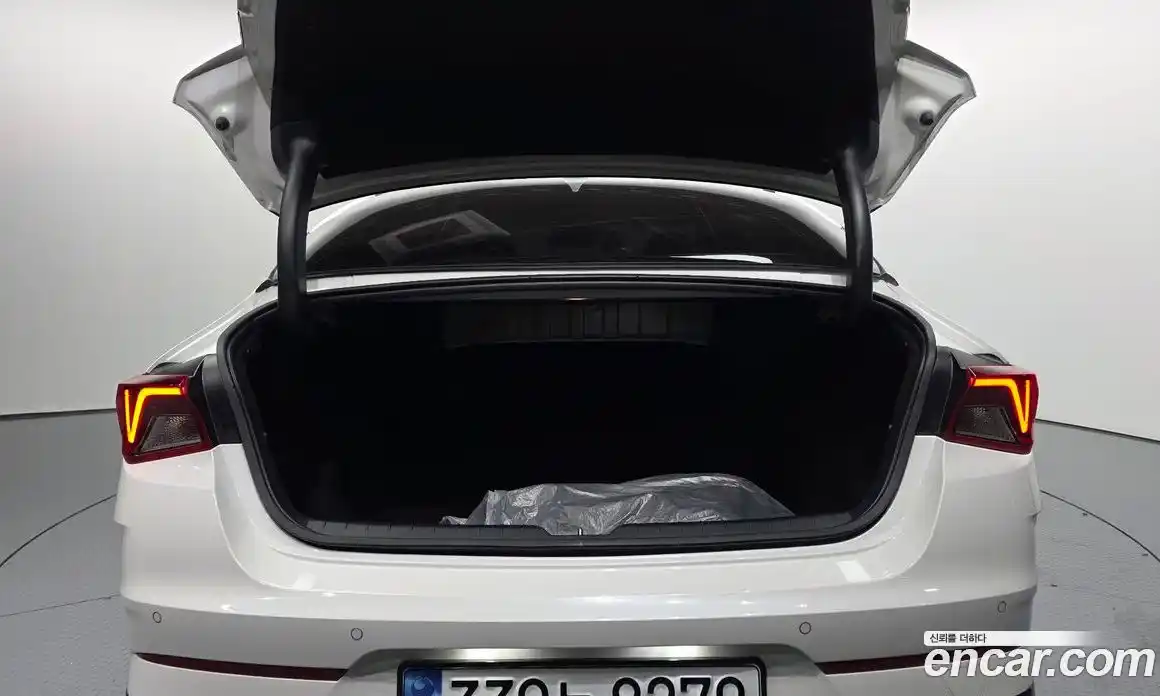 Kia K5 2022 2.0 Автомат в Москве № 1343034, фото 20