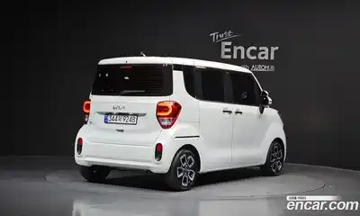 Kia Ray 2022 1.0 Автомат в Москве № 1343052, миниатюра 2