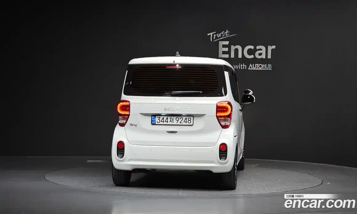 Kia Ray 2022 1.0 Автомат в Москве № 1343052, фото 4