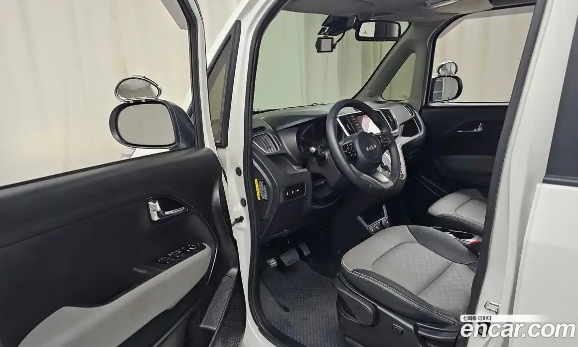 Kia Ray 2022 1.0 Автомат в Москве № 1343052, фото 10