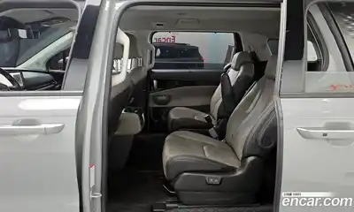 Kia Canival 2024 1.6 Автомат в Москве № 1343057, миниатюра 12