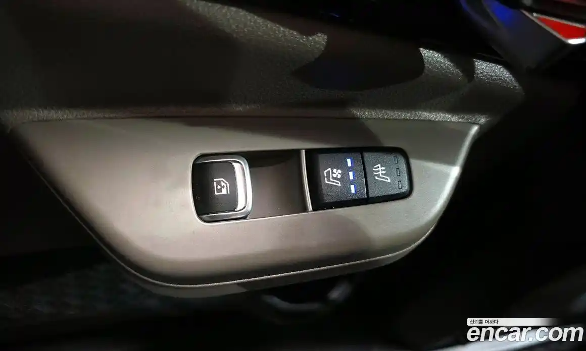 Kia Canival 2024 1.6 Автомат в Москве № 1343057, фото 18