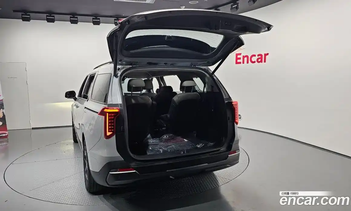 Kia Canival 2024 1.6 Автомат в Москве № 1343057, фото 20