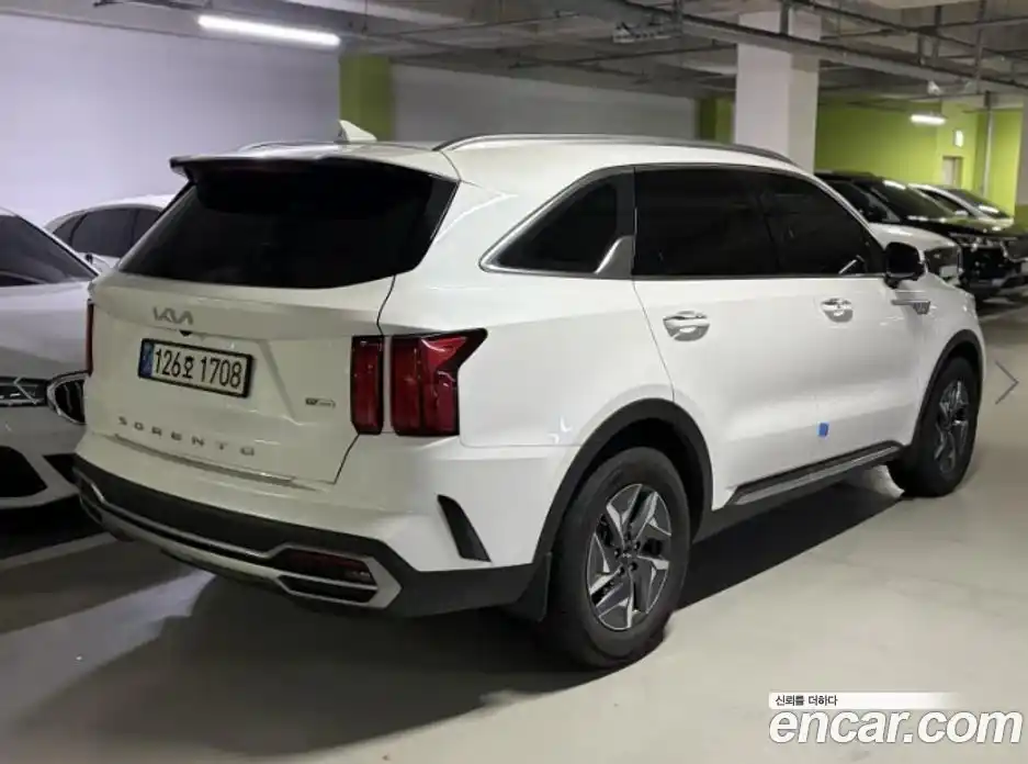 Kia Sorento 2022 1.6 Автомат в Москве № 1343074, фото 4
