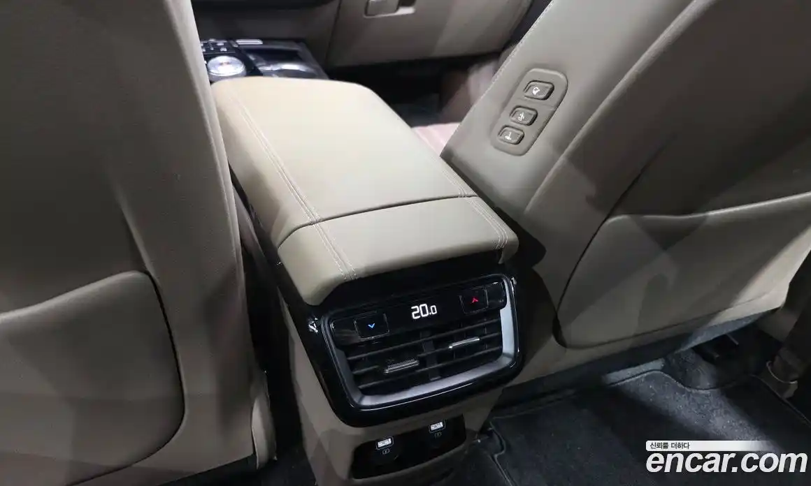 Kia K8 2021 2.5 Автомат в Москве № 1343112, фото 19