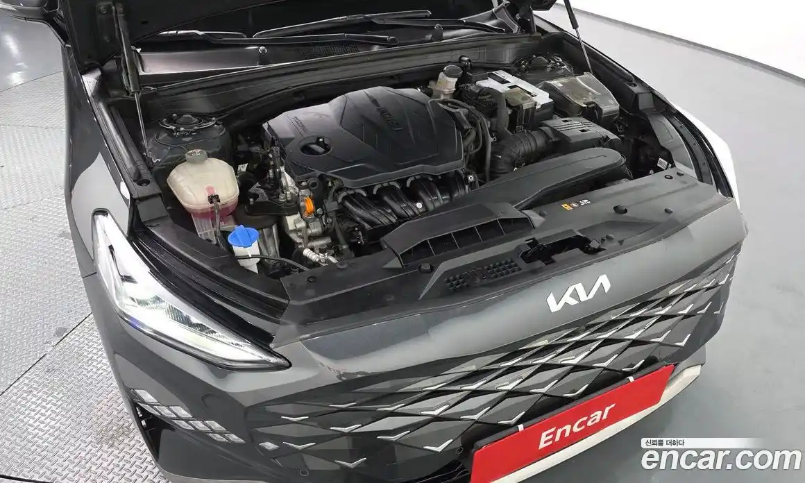 Kia K8 2021 2.5 Автомат в Москве № 1343112, фото 6