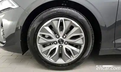 Kia K5 2020 2.0 Автомат в Москве № 1343160, миниатюра 5