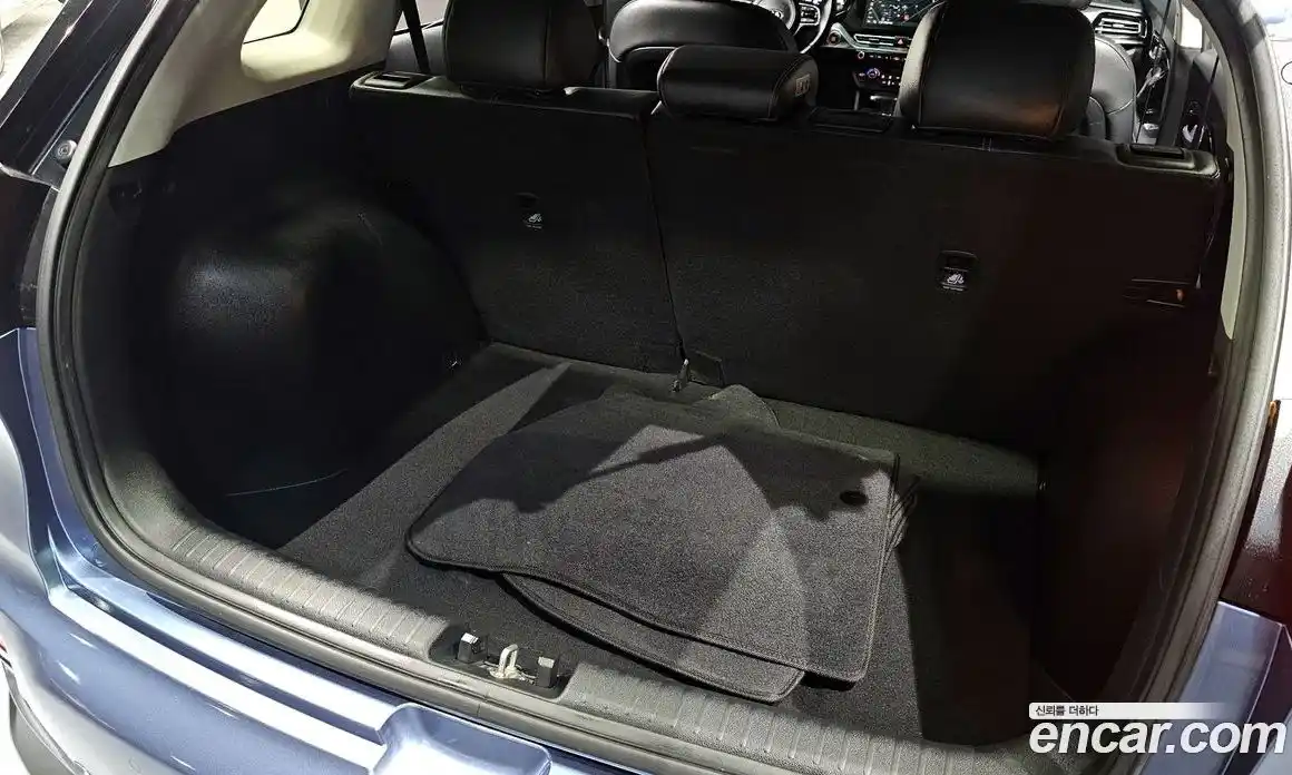 Kia Niro 2020 1.6 гидро в Москве № 1343188, фото 19
