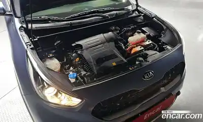 Kia Niro 2020 1.6 гидро в Москве № 1343188, миниатюра 6