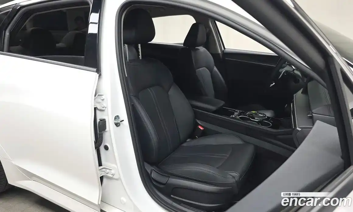 Kia K5 2024 2.0 Автомат в Москве № 1343192, фото 12