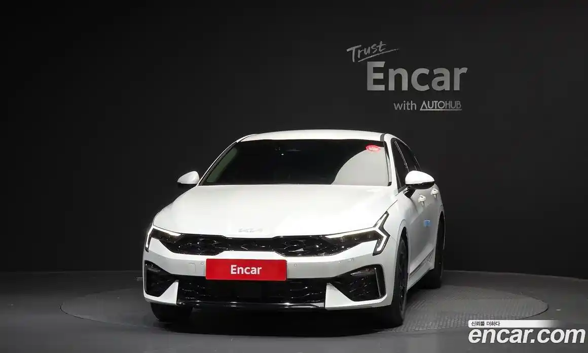 Kia K5 2024 2.0 Автомат в Москве № 1343192, фото 3