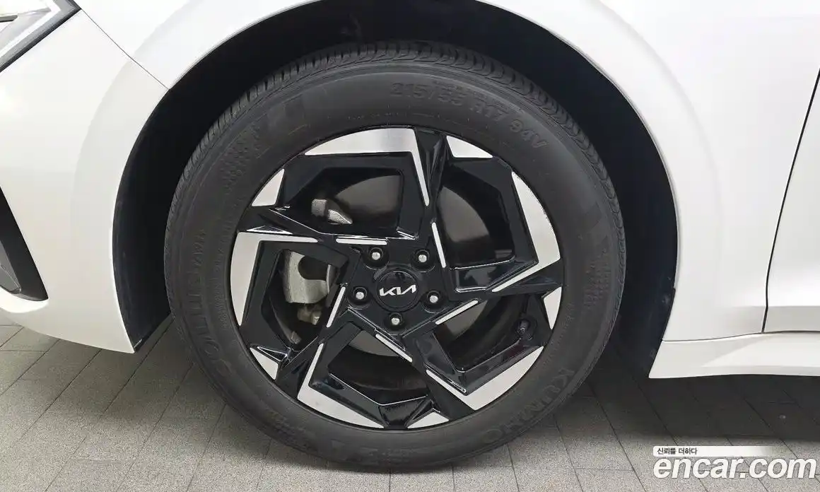 Kia K5 2024 2.0 Автомат в Москве № 1343192, фото 5