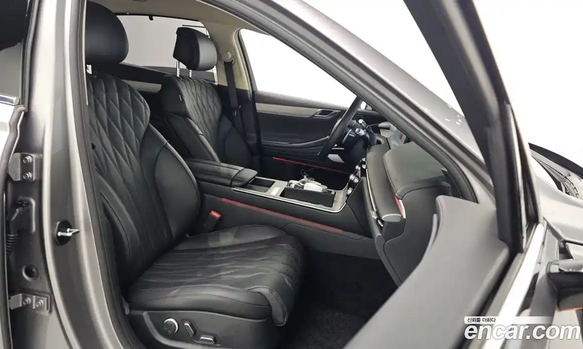 Genesis G80 2024 2.5 Автомат в Москве № 1343271, фото 11