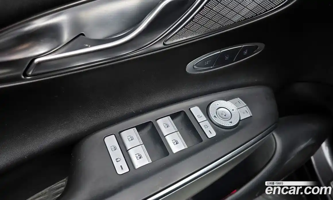 Genesis GV70 2021 2.2 гидро в Москве № 1343504, фото 20