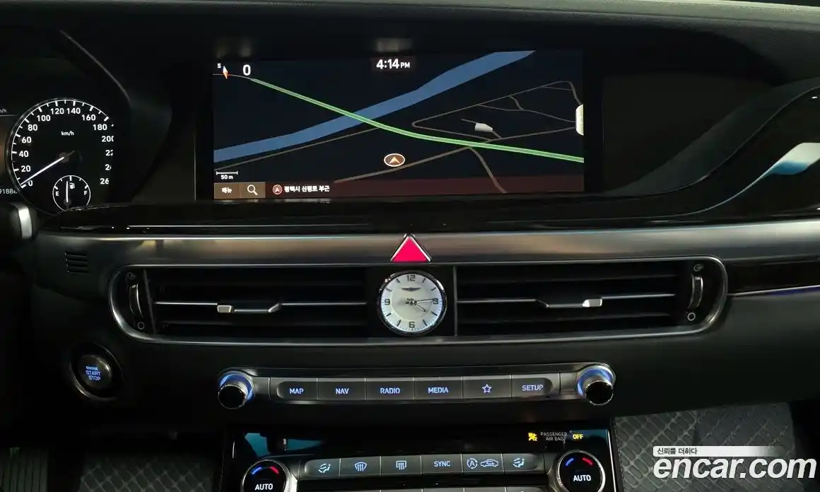 Genesis G90 2020 3.8 гидро в Москве № 1343517, фото 15