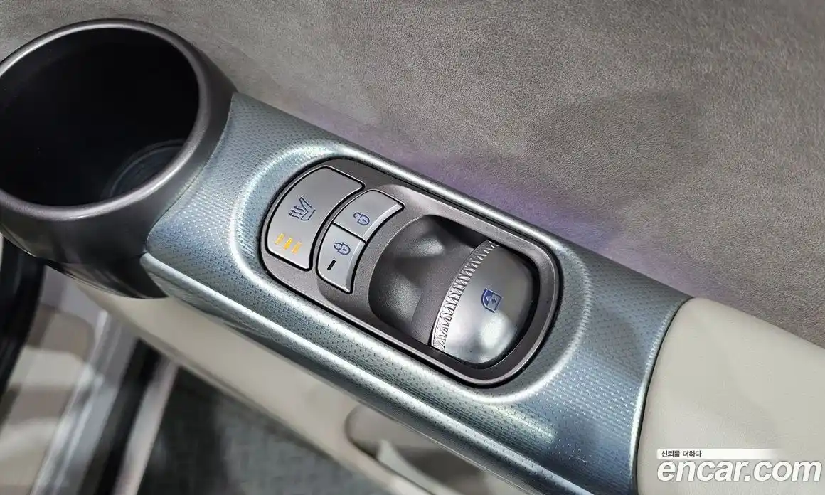 Genesis GV60 2022 0.1 Автомат в Москве № 1343540, фото 19