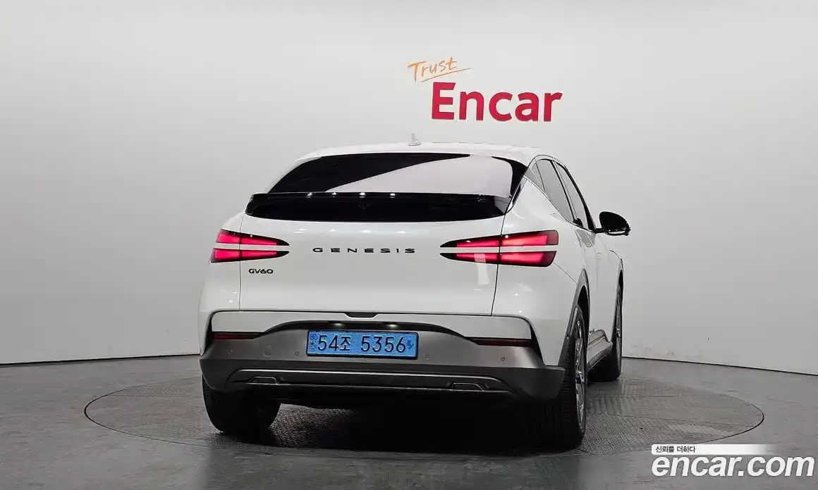 Genesis GV60 2022 0.1 Автомат в Москве № 1343540, фото 4