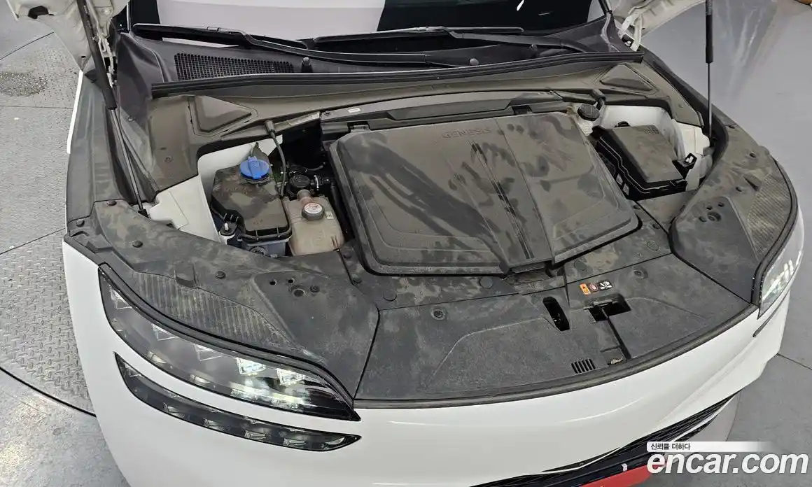 Genesis GV60 2022 0.1 Автомат в Москве № 1343540, фото 6