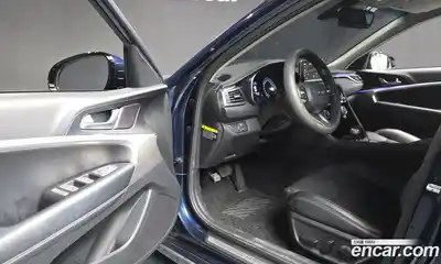 Genesis G70 2018 2.0 Автомат в Москве № 1343633, миниатюра 10
