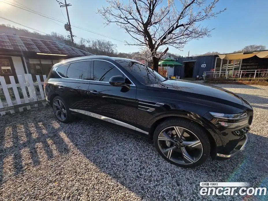 Genesis GV80 2023 2.5 Автомат в Москве № 1343679, фото 1