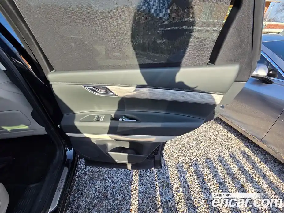 Genesis GV80 2023 2.5 Автомат в Москве № 1343679, фото 10