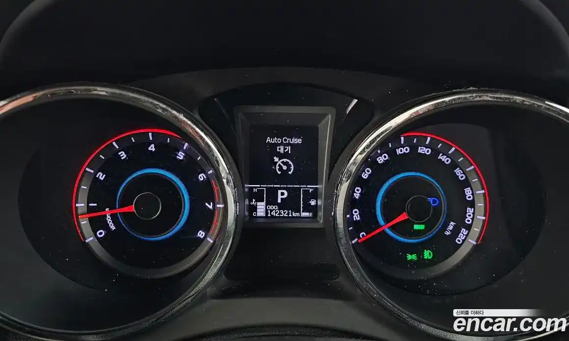 SsangYong TIBOLI 2017 1.6 Автомат в Москве № 1344315, фото 8