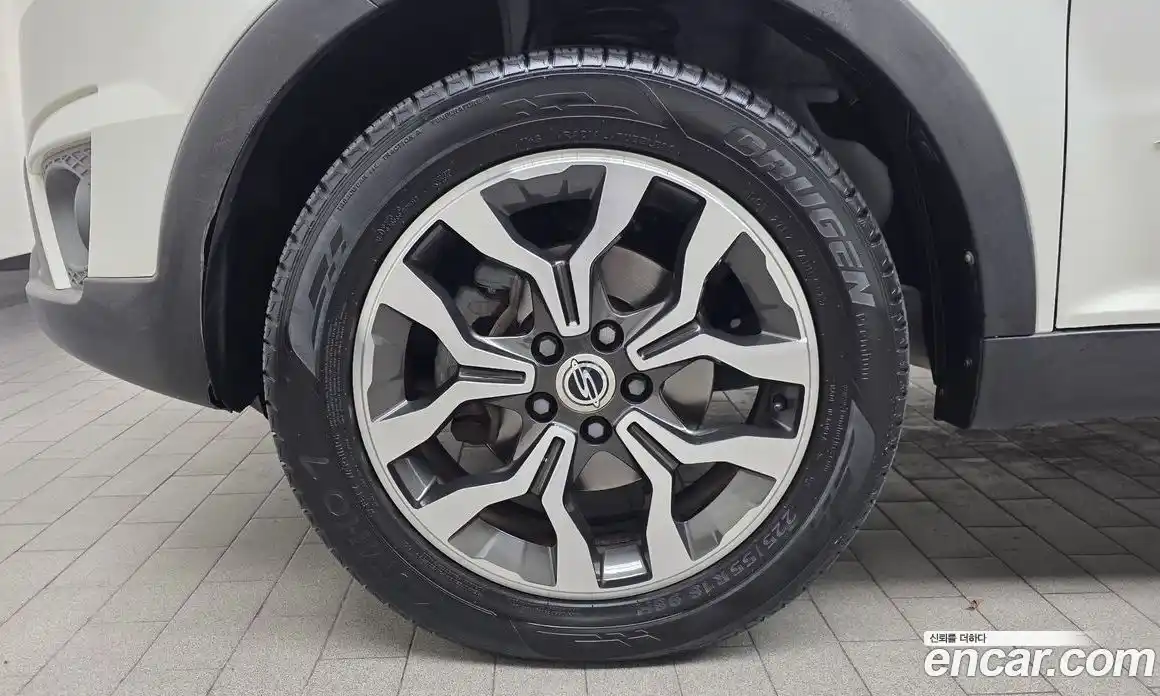 SsangYong Korando 2016 2.2 Автомат в Москве № 1344474, фото 5